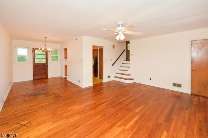 Living Room/Dining Room