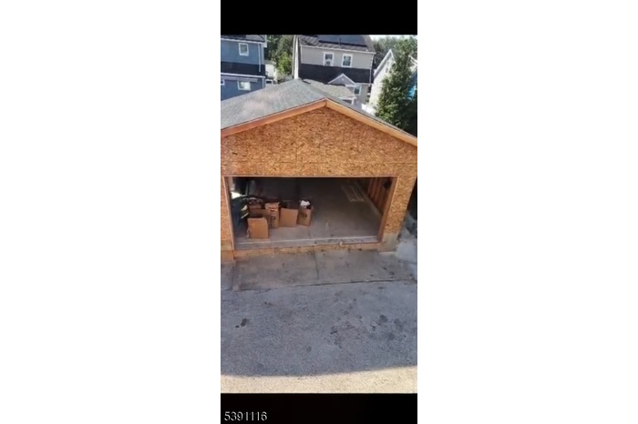 2 car garage