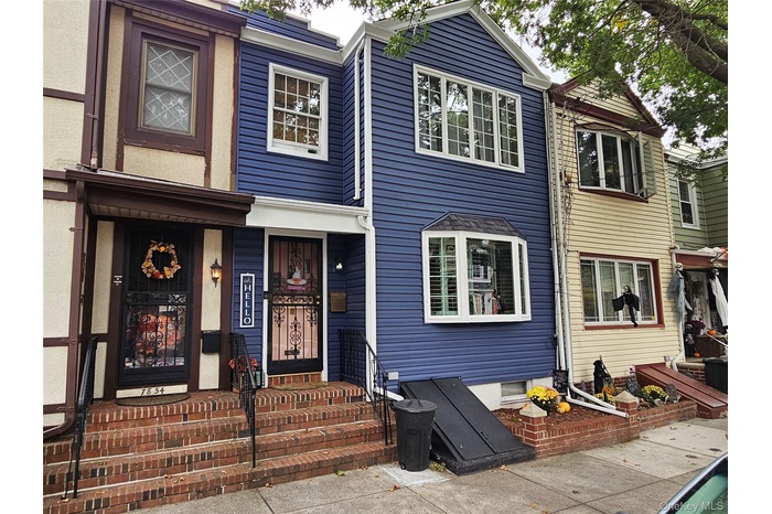 View of traditional-style home