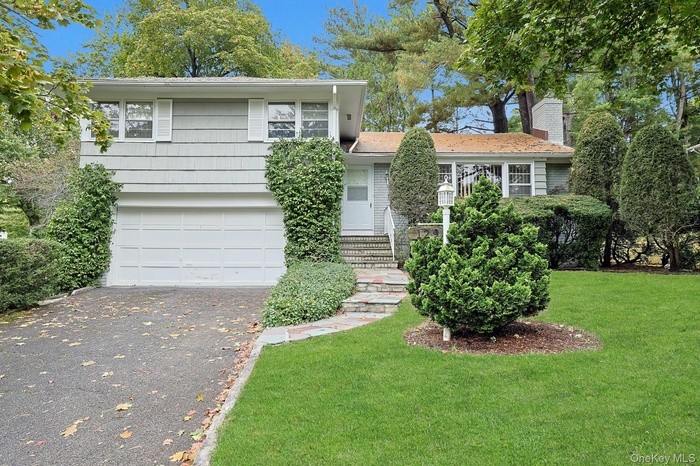 Front of home.Attached 2 car Garage