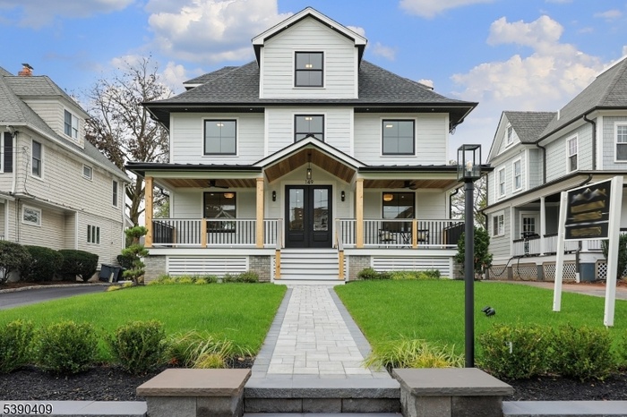 Curb Appeal Galore