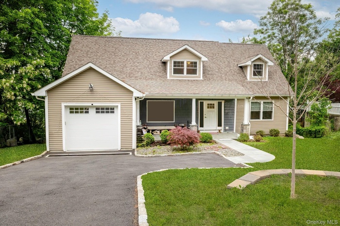 Welcome to 5 Teramar Way