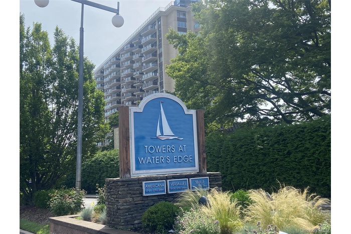 Luxury Towers of Waters Edge Elevator Co-op!
