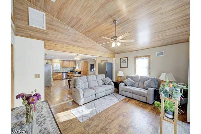 Living Room 3