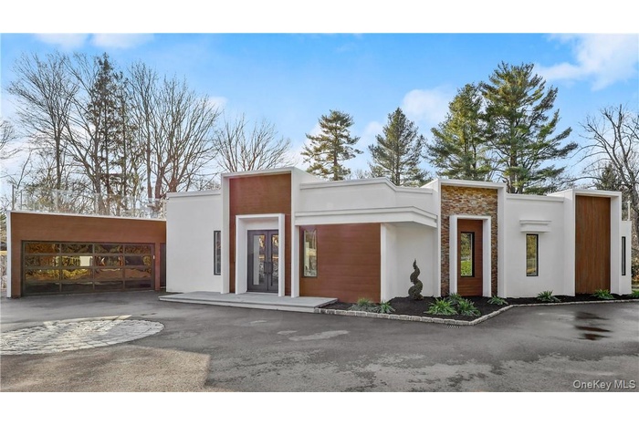 Welcome to 343 Purchase St