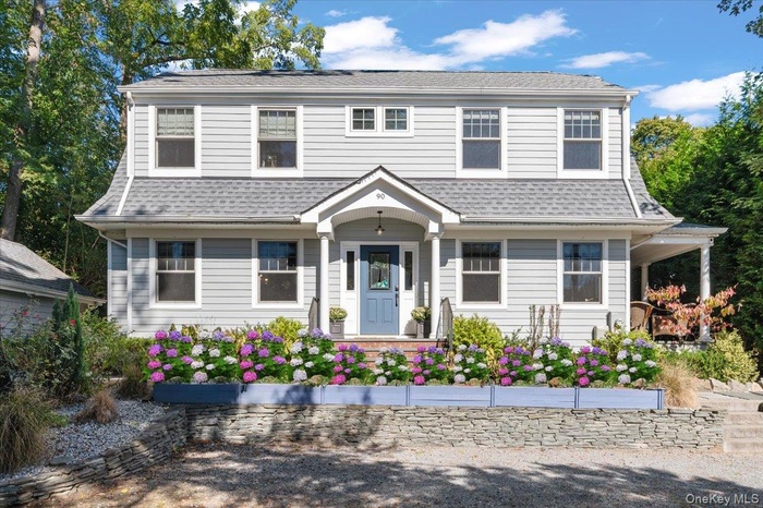 View of front of house with a porch