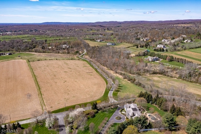 Scenic Roxiticus Valley views