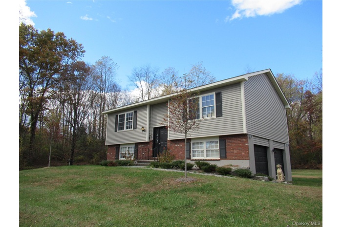 Welcome to 63 A River Road