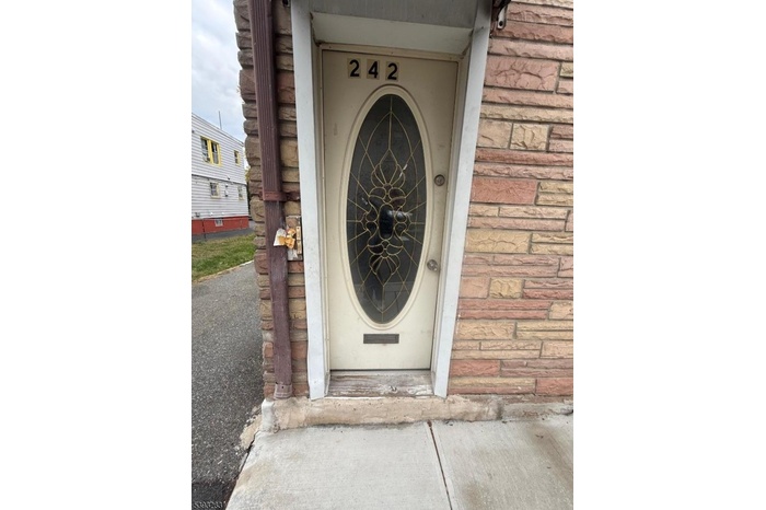First Floor Entrance