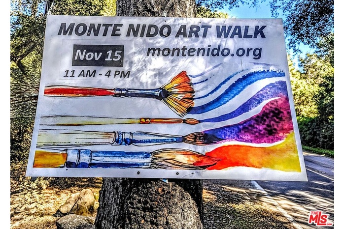 Time for low % rates AND art w