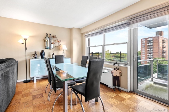 Dining room with baseboards