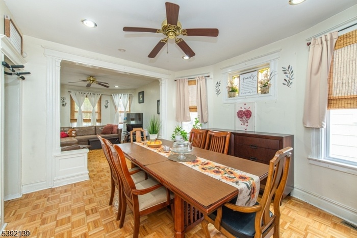 Formal DR and LR on 1st floor