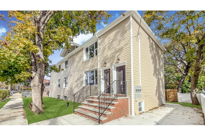 View of front facade