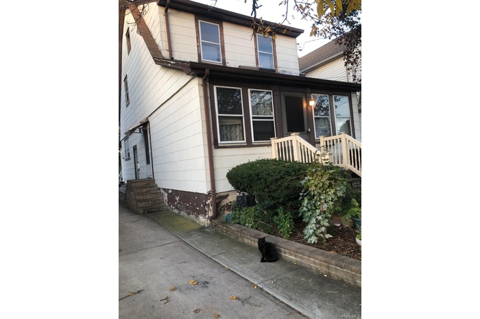 View of property exterior