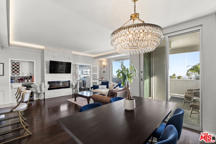 Stunning Open Space Throughout