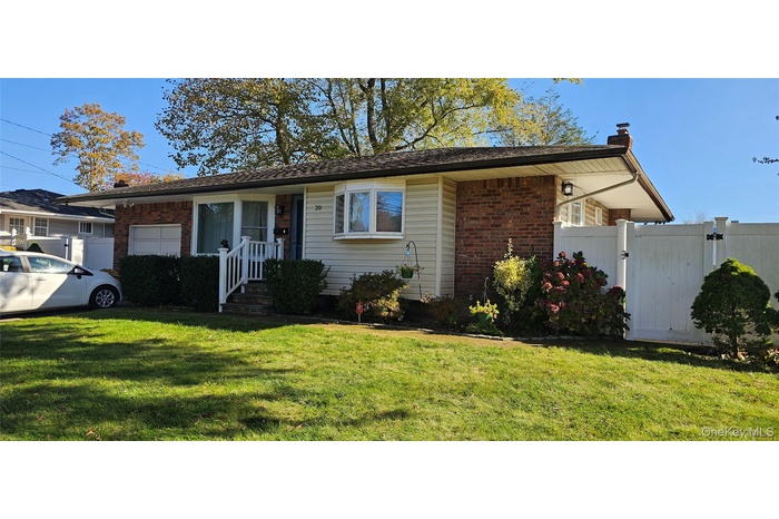 Vinyl and Brick Fascia1 car garage