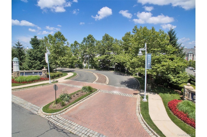 Surrounding community with view of scattered trees