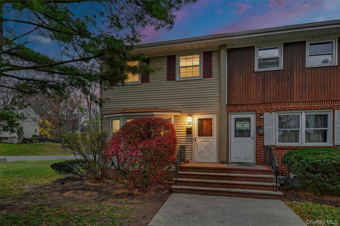 View of traditional-style house