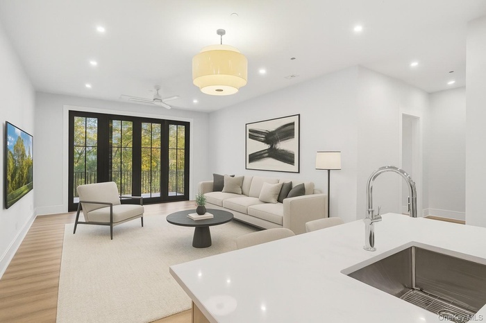 Furniture Virtually staged