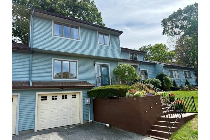 This spacious rental features 2 bedrooms plus an additional den/office, allowing it to live like a true 3-bedroom home.