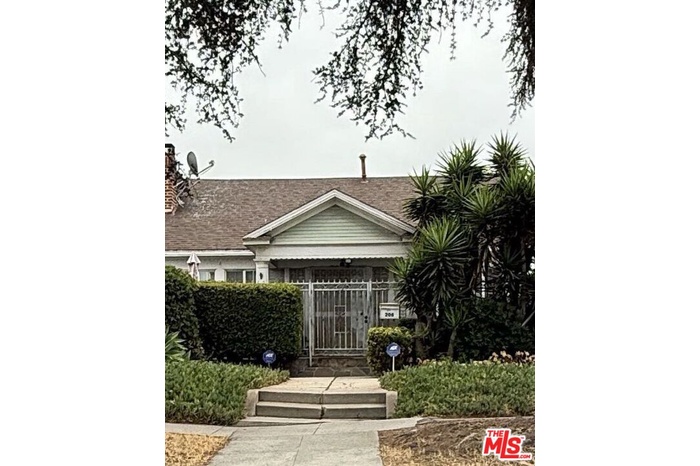 Charming Craftsman Exterior