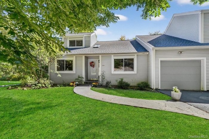 Welcome home to 103 Norfolk Court.