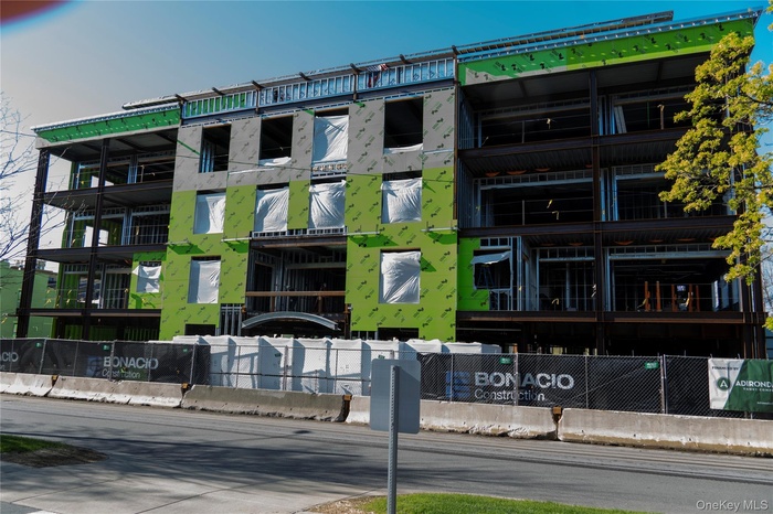 View of apartment building / complex