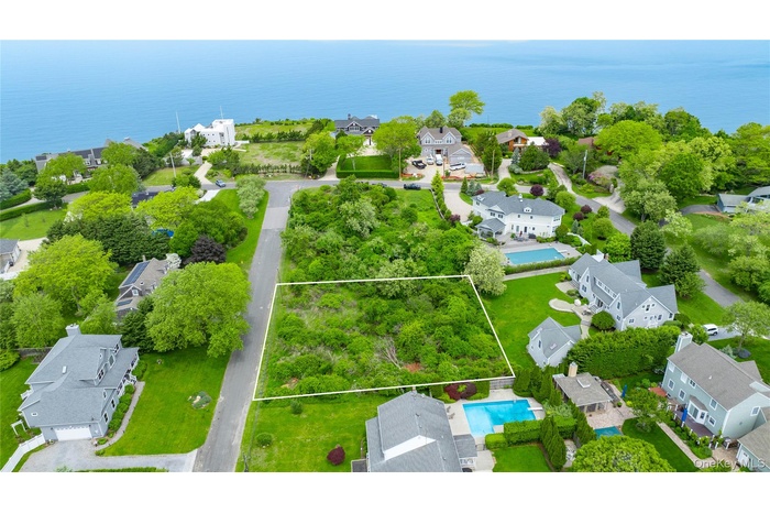 Aerial View - Photo 1