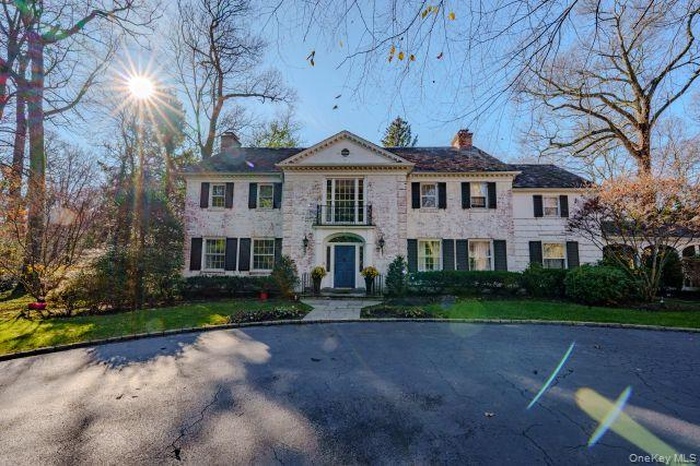 Front facade with white washed brick