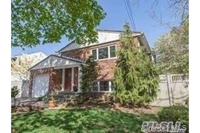 View of front facade