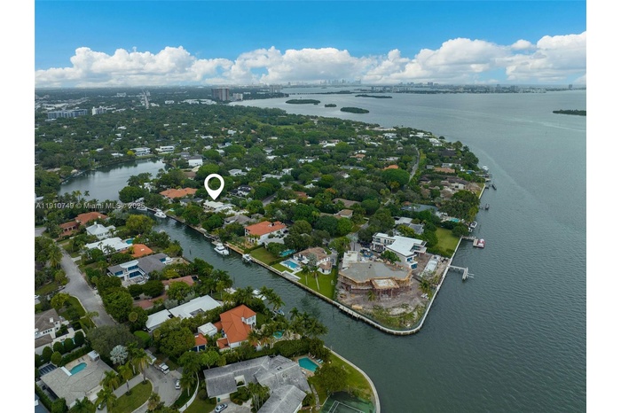 RARE Waterfront Property in Bay Point! Ocean Access!