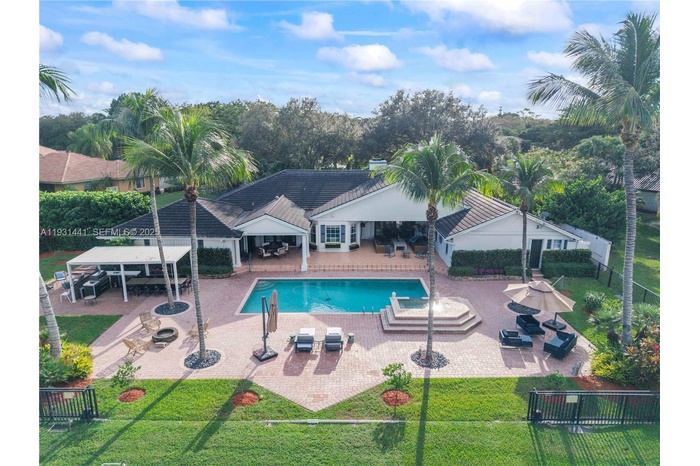 Drone Expansive Property