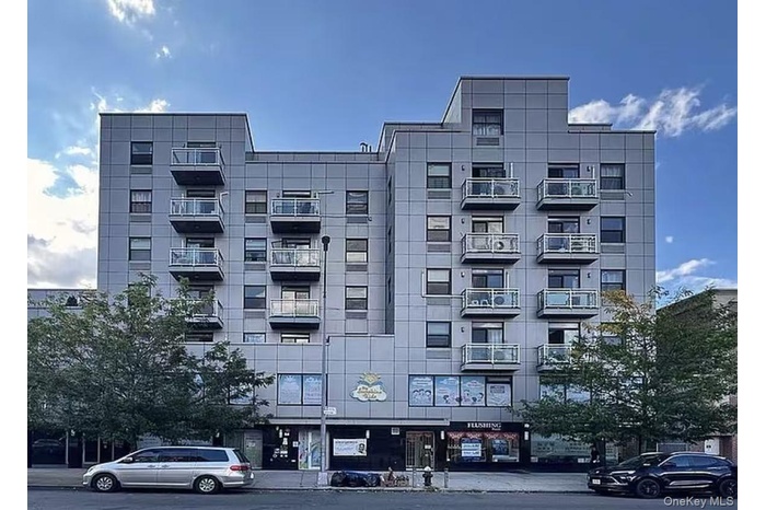 View of apartment building / complex