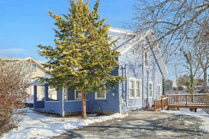 Welcome to 50 Farrington on a snowy day!