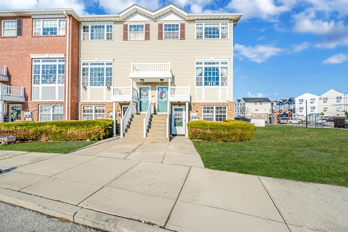 View of property featuring a residential view