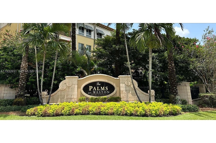 Welcome to the Palms at Weston. A 55+ community, providing an elegant lifestyle for active adults.