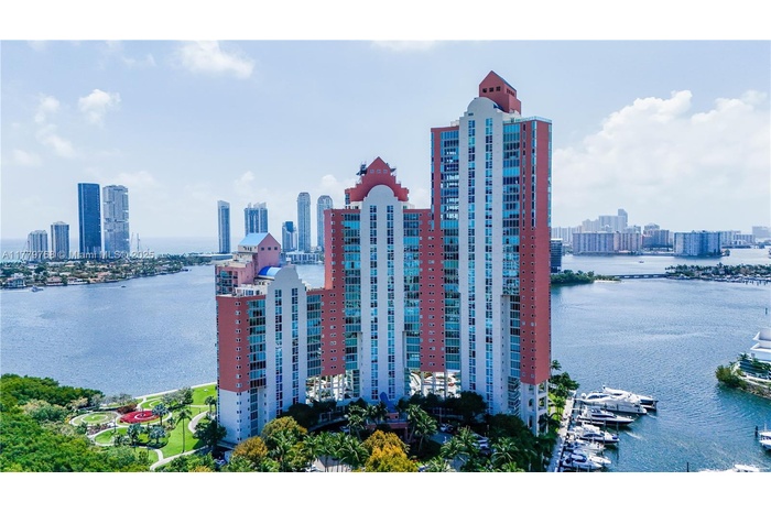 Front  View of Hidden Bay Condo