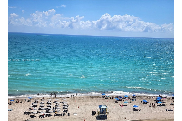 PRIVATE BEACH ACCESS