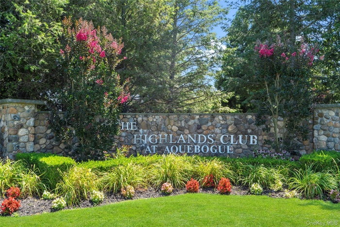 Entrance into thedevelopment