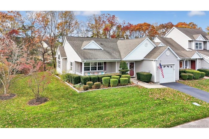 View of front of Condo