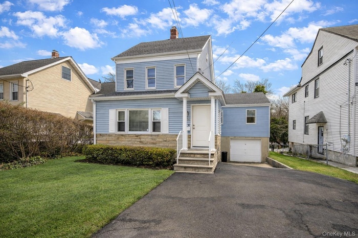 Welcome to 14 Deane Place, Larchmont