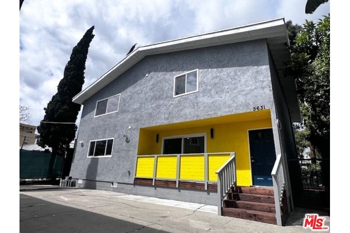 ACTUAL PHOTO 5631 REAR BUILDIN