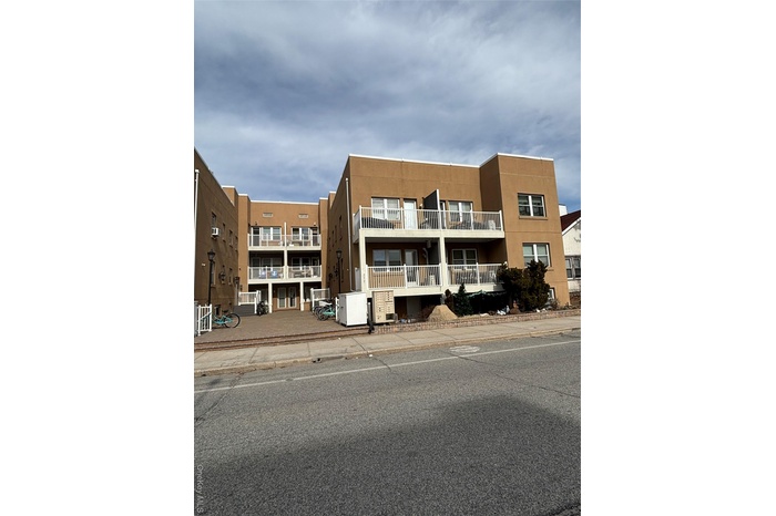 View of apartment building / complex
