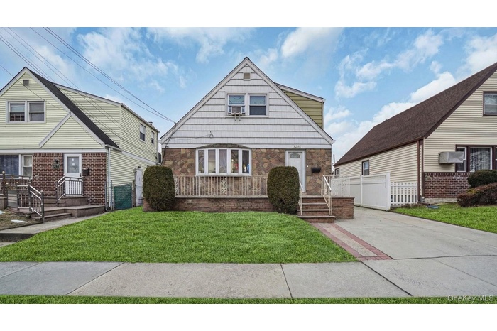 Bungalow with stone siding
