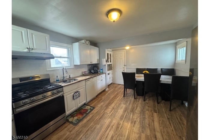 DINING AREA IN KITCHEN