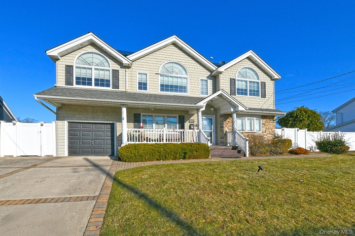 Gorgeous Curb Appeal