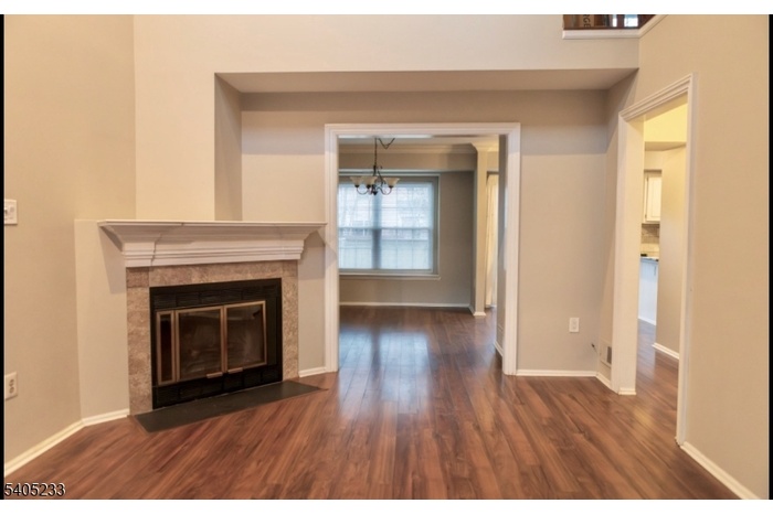 LR w/Wood Burning Fireplace