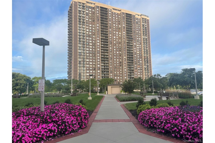 View of apartment building / complex