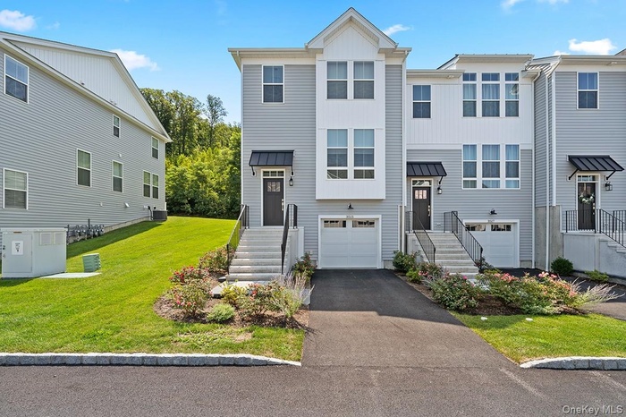 Price reduced 20k for OH this Sunday 6-5 from 1-3pm!!