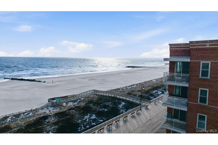 Top Floor Corner Oceanfront